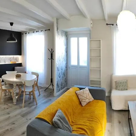 Сasa de vacaciones Charmante Maison De , 4 Personnes ,