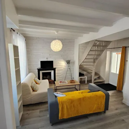 Charmante Maison De , 4 Personnes , Сasa de vacaciones *