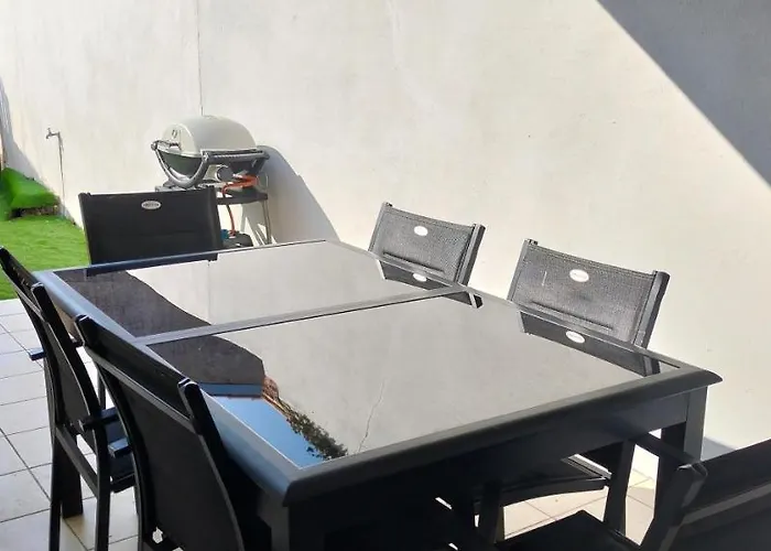 Charmante Maison De , 4 Personnes , ليزيربييه